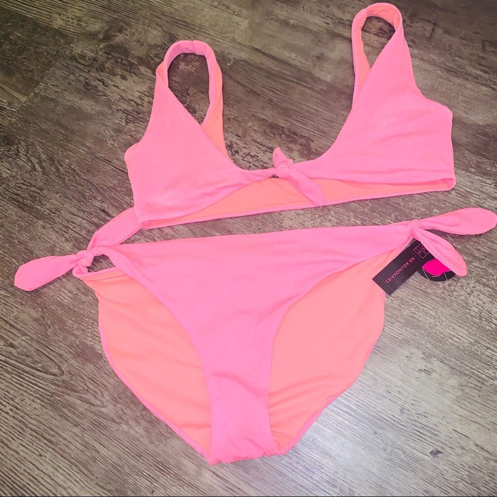Ink front knot bikini set